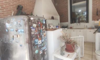 VENDE PROPIEDAD DE CATEGORIA EN ROLDAN LOS INDIOS