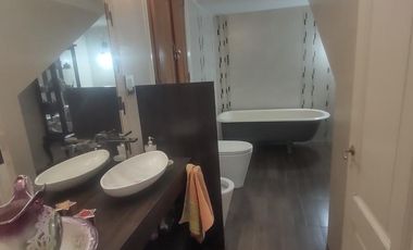 VENDE PROPIEDAD DE CATEGORIA EN ROLDAN LOS INDIOS