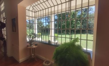 VENDE PROPIEDAD DE CATEGORIA EN ROLDAN LOS INDIOS