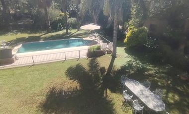 VENDE PROPIEDAD DE CATEGORIA EN ROLDAN LOS INDIOS