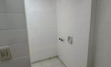 ALQUILER - DEPOSITO - 1000 m2 - AVELLANEDA