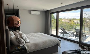 Casa en el Barrio Los Castores. Nordelta