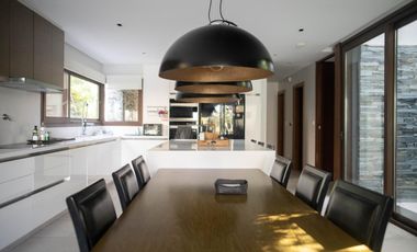 Casa en el Barrio Los Castores. Nordelta