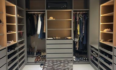 Casa en el Barrio Los Castores. Nordelta