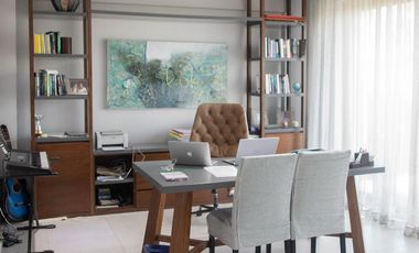 Casa en el Barrio Los Castores. Nordelta