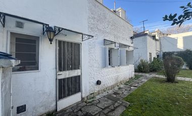 CASA PH 3 ambientes VENTA Banfield