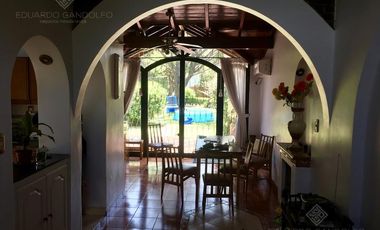 Impecable 3 dorm   2 baños   garage y jardín!!