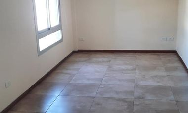 Departamento en Alquiler Castelar Amplio Monoambiente divisible- Apto vivienda y profesional