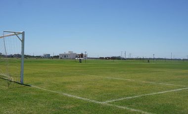 Oportunidad - Lote a la laguna en Santa Clara al Sur