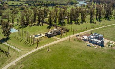 Terreno al lago en Chacras del Rincon