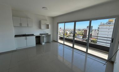 Departamento de dos ambientes en alquiler en Wilde Centro