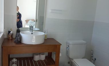 Casa en costa esmeralda 4 dormitorios en suite sobre medanos