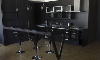 Venta de Loft amoblado apto profesional con cochera doble. Edificio de gran categoria