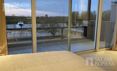 Excelente Casa  de 5 Ambientes  Isla Santa Monica