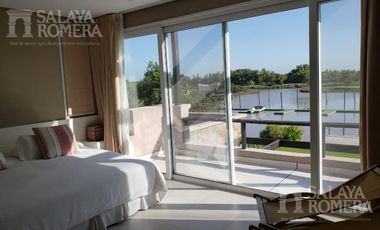 Excelente Casa  de 5 Ambientes  Isla Santa Monica