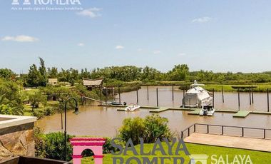 Excelente Casa  de 5 Ambientes  Isla Santa Monica