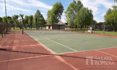 Excelente Casa  de 5 Ambientes  Isla Santa Monica