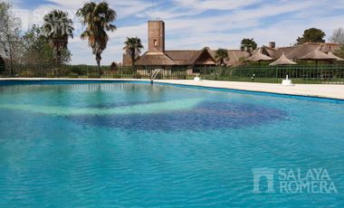 Excelente Casa  de 5 Ambientes  Isla Santa Monica