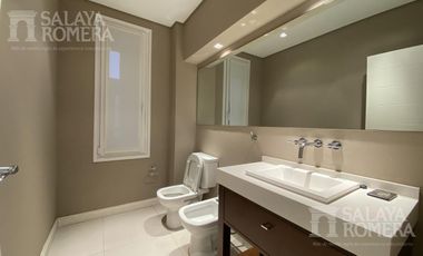 Excelente Casa  de 5 Ambientes  Isla Santa Monica