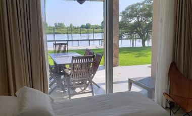 Excelente Casa  de 5 Ambientes  Isla Santa Monica