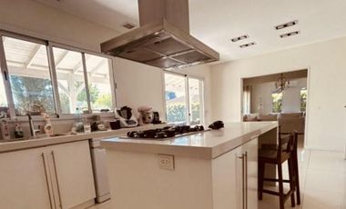 Casa en el Barrio La Alameda. Nordelta