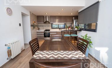 Casa de 3 dormitorios - Barrio Privado 