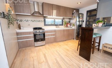 Casa de 3 dormitorios - Barrio Privado 