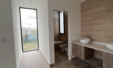 Casa en venta Barrio El Canal, Villanueva