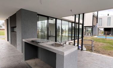 Casa en venta Barrio El Canal, Villanueva