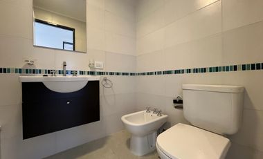 Condarco 134, Wilde ¡Semipiso de 4 ambientes con dos baños en Venta!