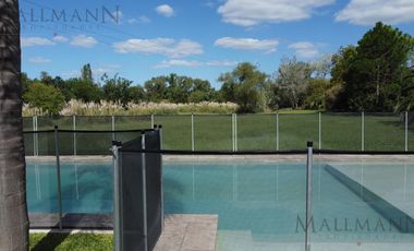 Venta Casa 4 Dormitorios con Muebles en Los Pilares