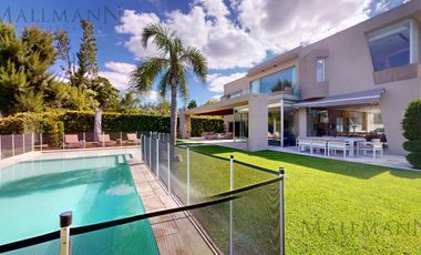 Venta Casa 4 Dormitorios con Muebles en Los Pilares