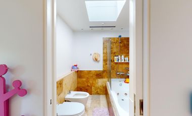 Venta Casa 4 Dormitorios con Muebles en Los Pilares