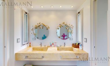 Venta Casa 4 Dormitorios con Muebles en Los Pilares