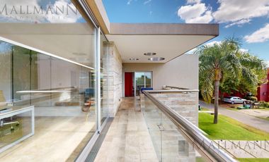 Venta Casa 4 Dormitorios con Muebles en Los Pilares