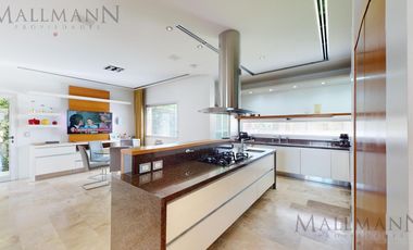 Venta Casa 4 Dormitorios con Muebles en Los Pilares