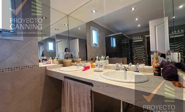 Casa en venta en Barrio Don Joaquin Canning