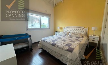 Casa en venta en Barrio Don Joaquin Canning