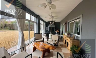 Casa en venta en Barrio Don Joaquin Canning