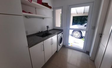 Casa en Alquiler Temporario, 5 Ambientes, en Talar del Lago 2, General Pacheco, Tigre, GBA Norte