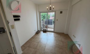 Departamento 2 ambientes con balcon