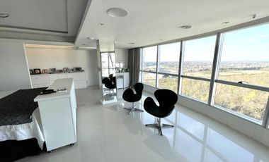 Extraordinario Departamento en Venta en Barrio Marinas Golf de 7 ambientes