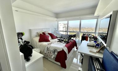 Extraordinario Departamento en Venta en Barrio Marinas Golf de 7 ambientes