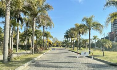 Extraordinario Departamento en Venta en Barrio Marinas Golf de 7 ambientes