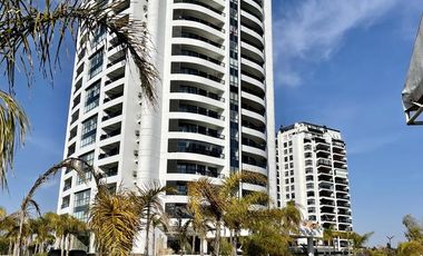 Extraordinario Departamento en Venta en Barrio Marinas Golf de 7 ambientes