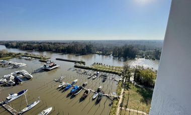 Extraordinario Departamento en Venta en Barrio Marinas Golf de 7 ambientes