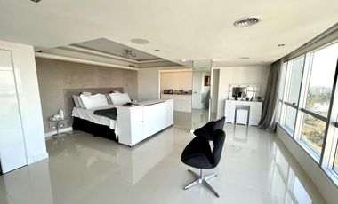 Extraordinario Departamento en Venta en Barrio Marinas Golf de 7 ambientes