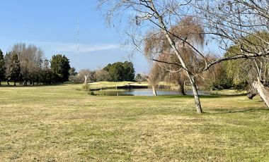 Extraordinario Departamento en Venta en Barrio Marinas Golf de 7 ambientes