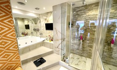 Extraordinario Departamento en Venta en Barrio Marinas Golf de 7 ambientes