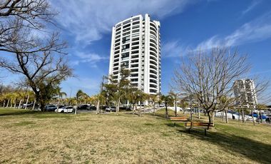 Extraordinario Departamento en Venta en Barrio Marinas Golf de 7 ambientes